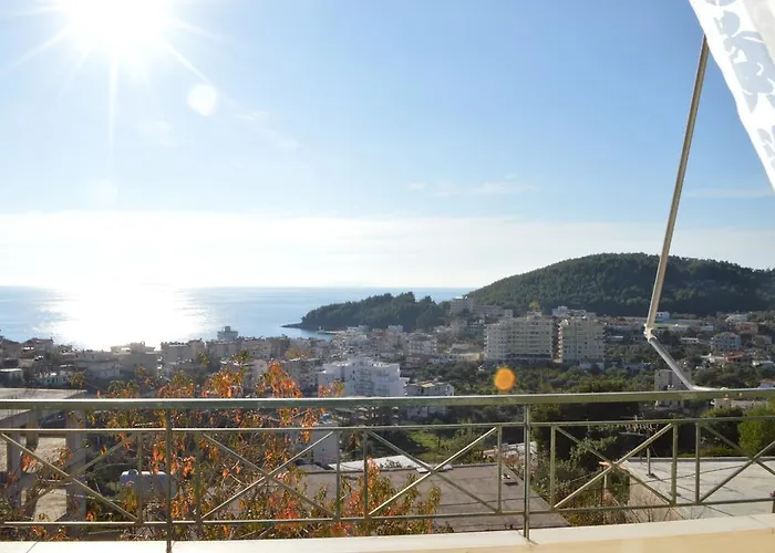 Daire Janakis Himarë