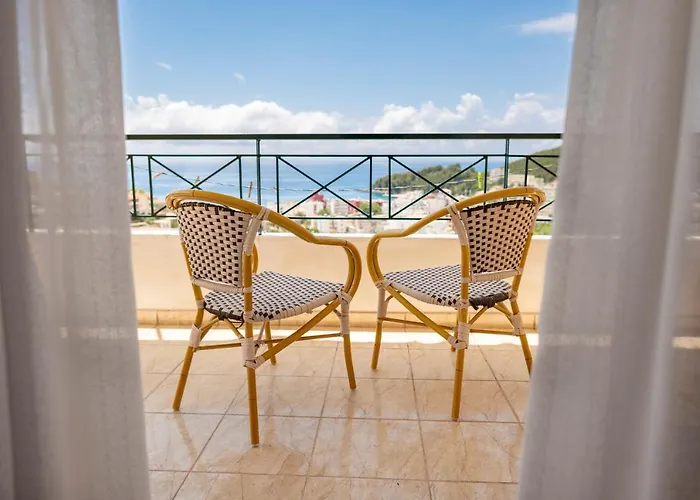 Daire Janakis Himarë